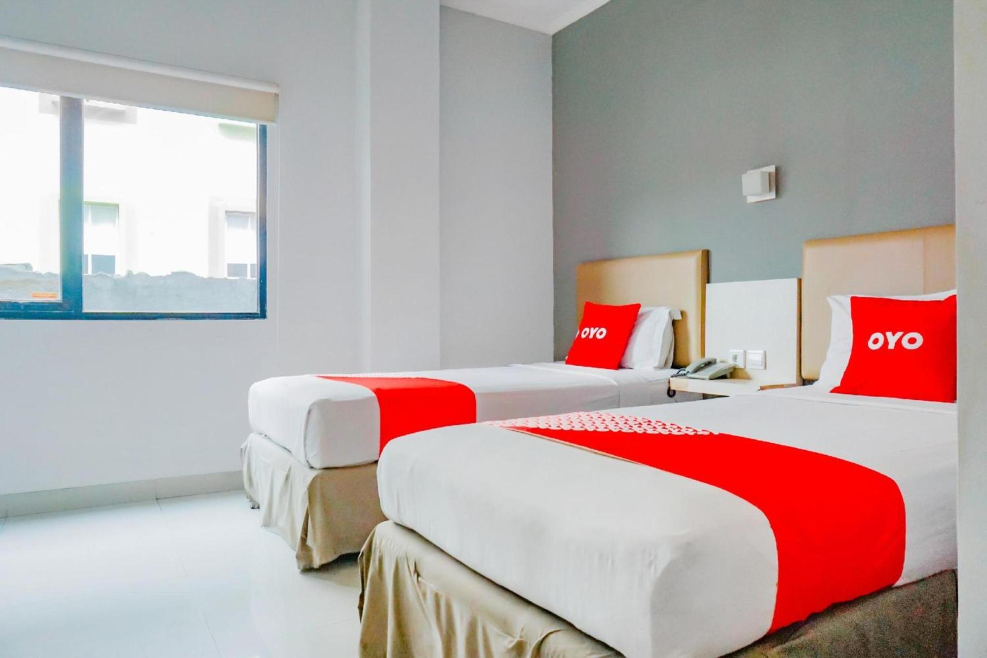 Collection O Hotel Antara Jakarta Luaran gambar