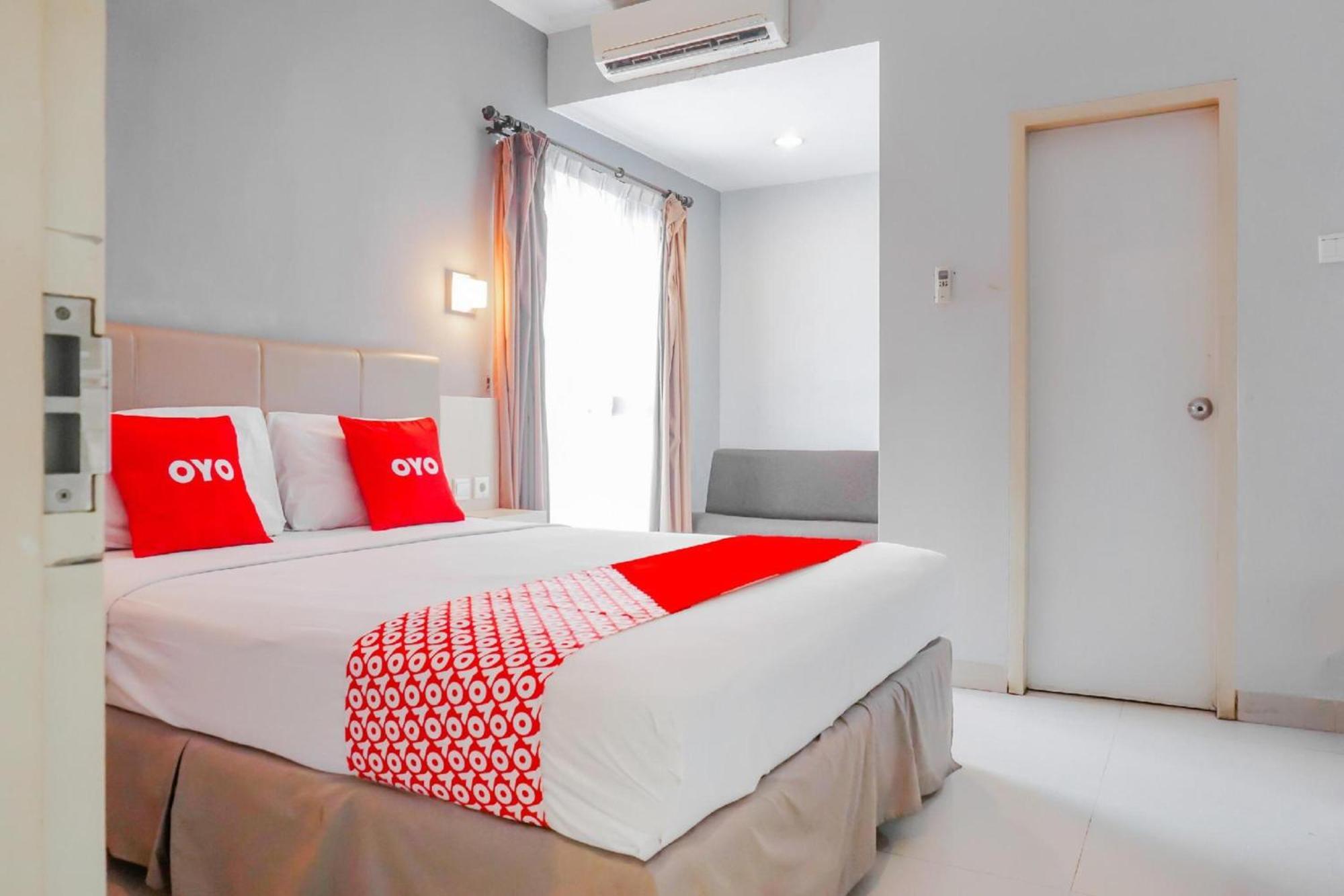Collection O Hotel Antara Jakarta Luaran gambar